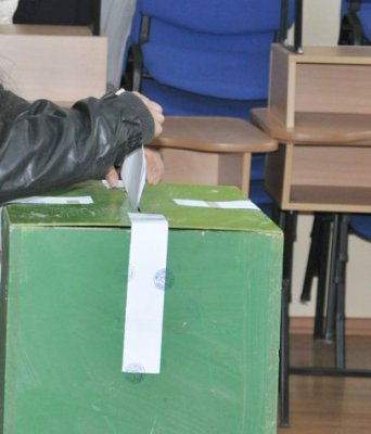 441.769 de cetăţeni cu domiciliul stabil în străinătate îşi vor putea exercita dreptul la vot
